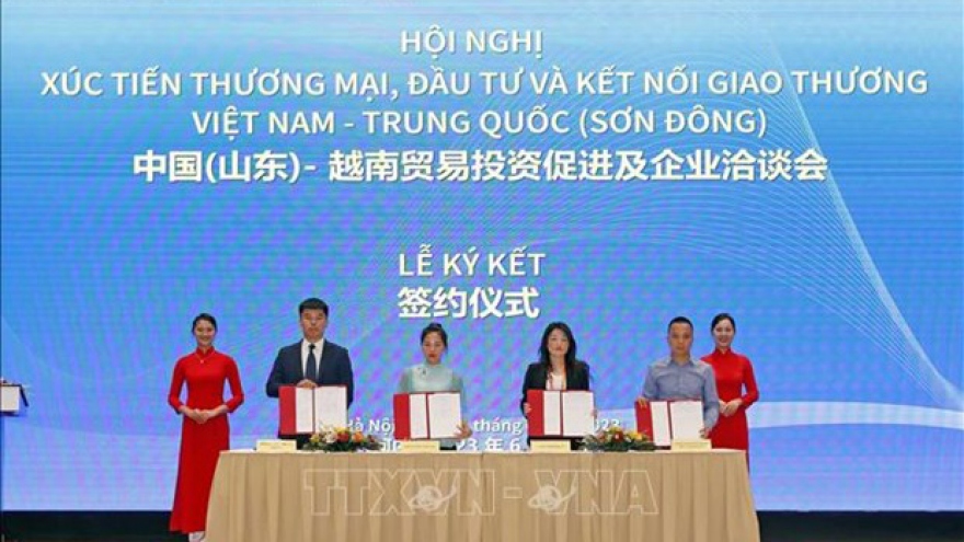 Conference promotes trade-investment between Vietnam and Chinese locality